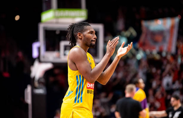 引更多关注 引更多关注