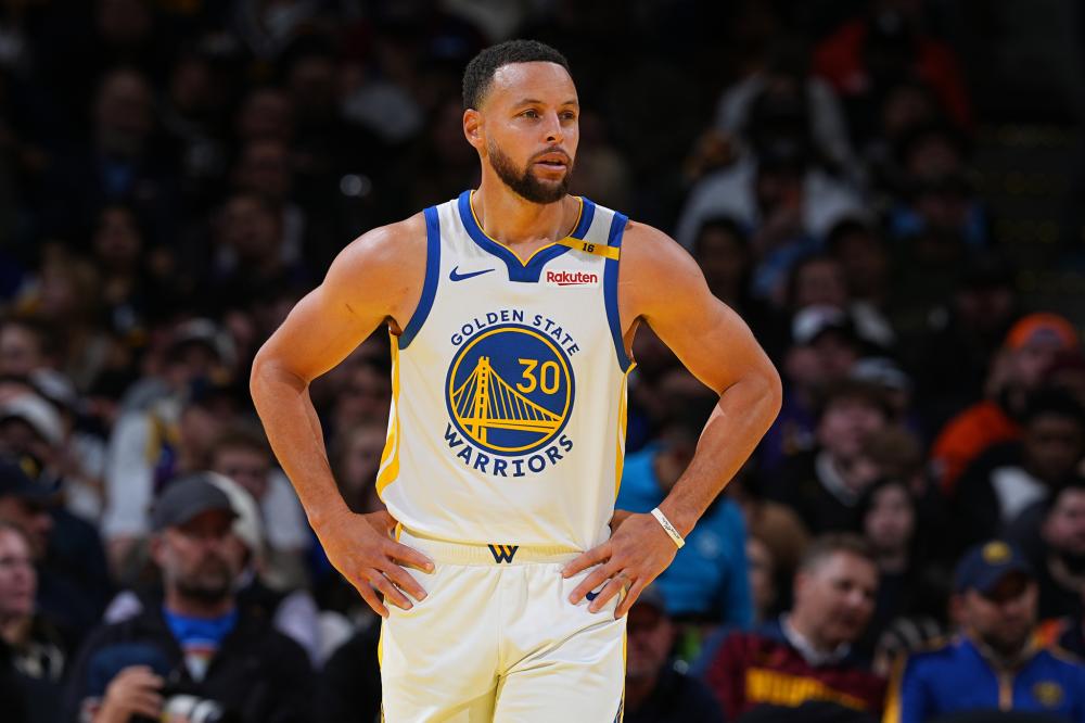 他与队友们 他与队友们